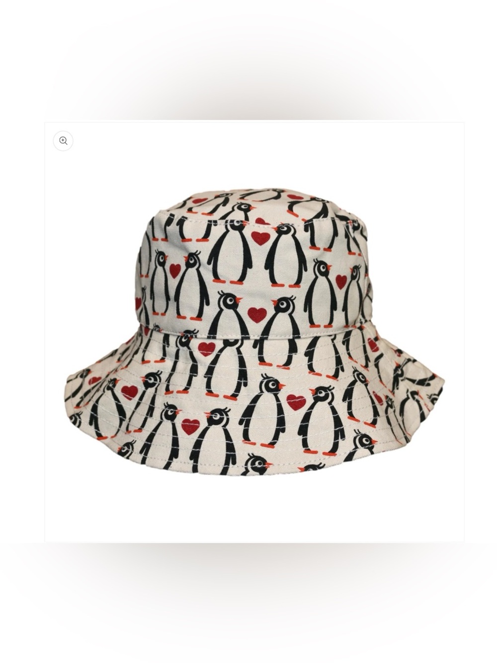 Beach Hat Penguin